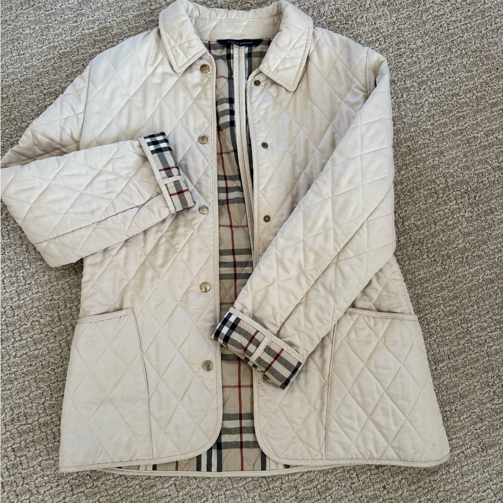 Burberry Beige Quilted Jacket with Plaid Lining